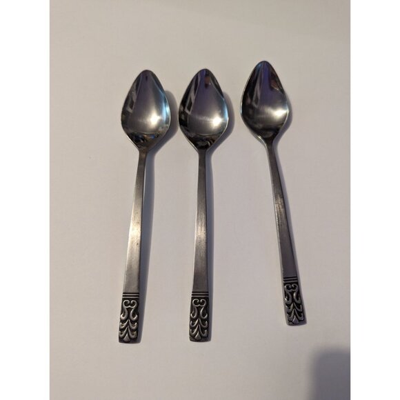 VTG CARLYLE Hong Kong stainless cameo pattern lot 3teaspoons replacement - Picture 2 of 9